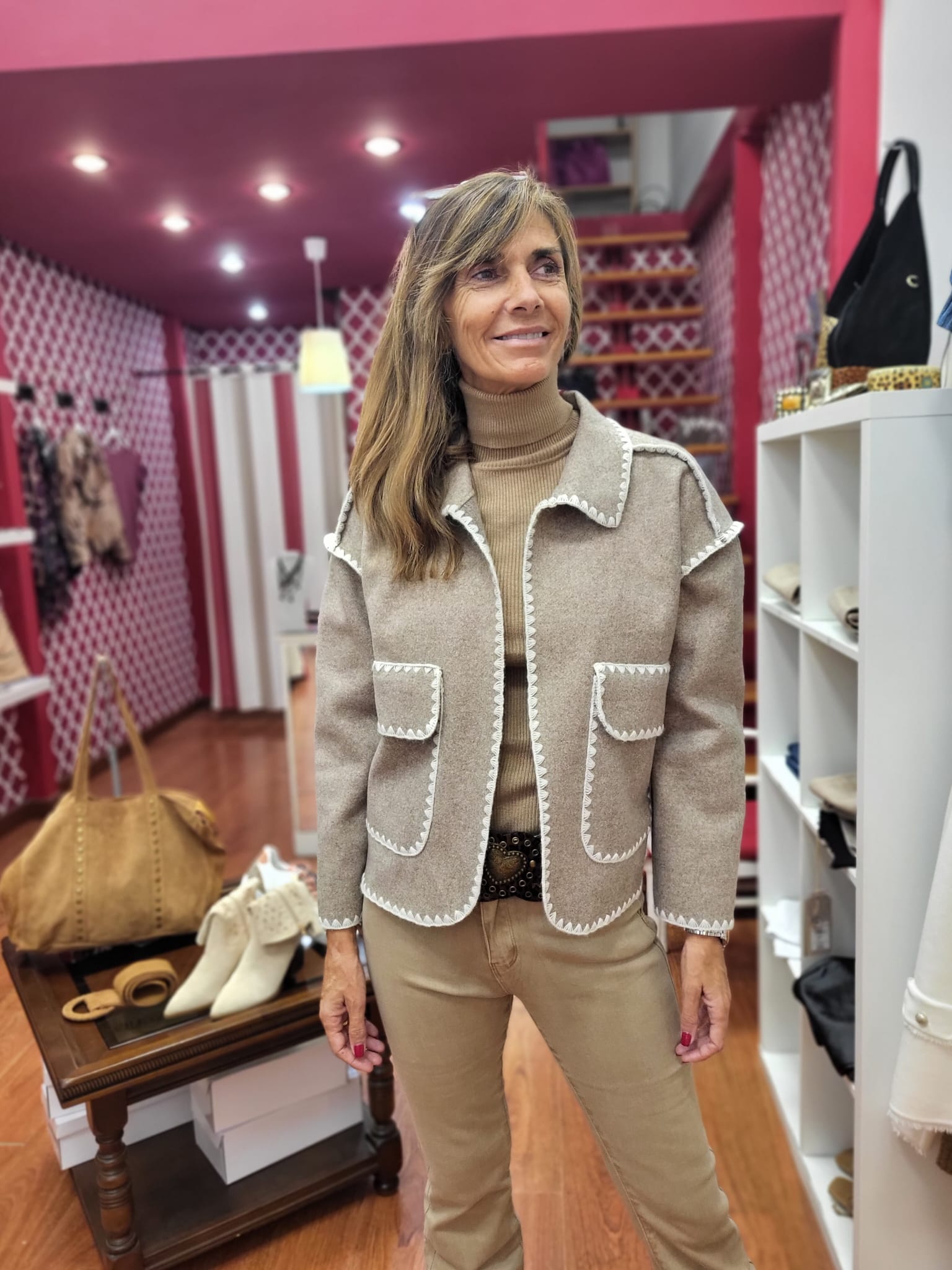 Chaqueta filos en blanco